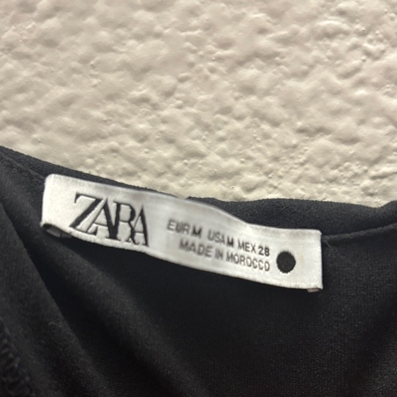 Zara Elegant Black Mini Dress - Picture 5 of 5